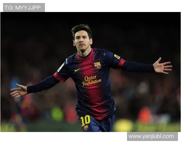 现役足球明星精彩瞬间回顾与个人成就全景展示